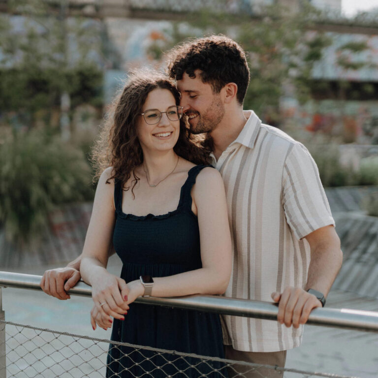 Verlobungsfotos Wein - Mathea und Daniel am Donaukanal Feature Image